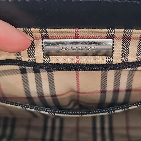 Burberry Leather Tote Bag Authentic – Classic Nova Check Side Panels & Interior - Picture 9 of 12